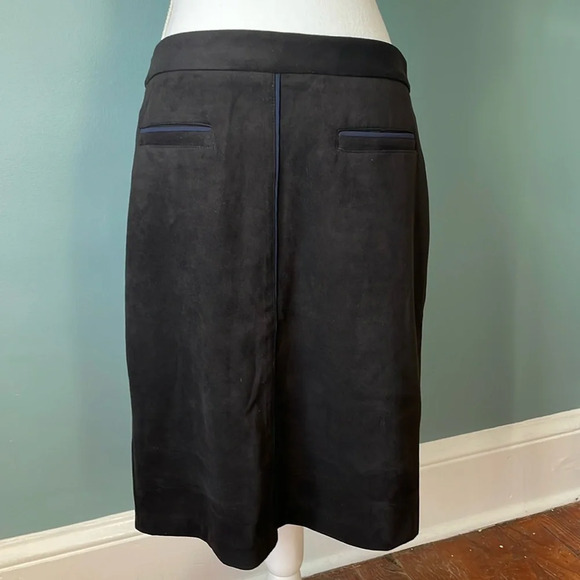 NWT J.Mclaughlin Sonya Black Skirt Size 8 Soft Classic - Picture 1 of 5